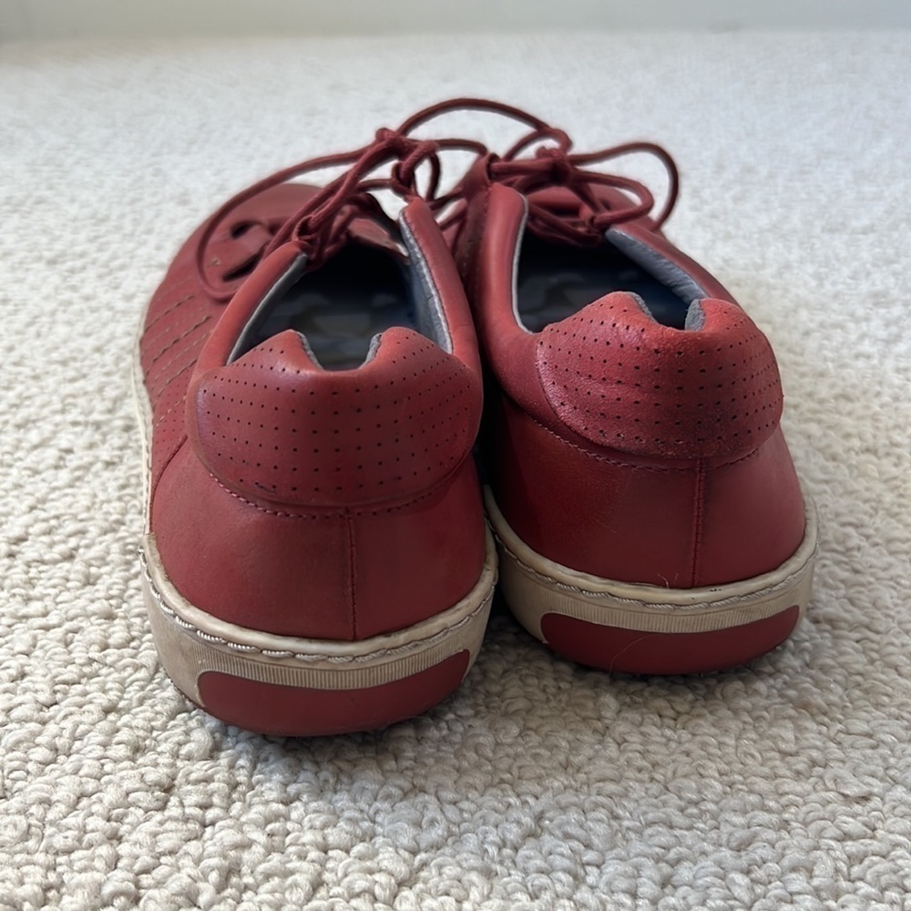 BIZA Shoes Women’s Red Leather Sneakers Size 9.5 - Picture 4 of 8